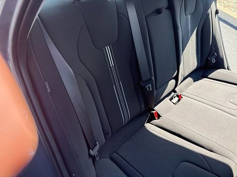 Used 2025 Hyundai Elantra SEL FWD image 15