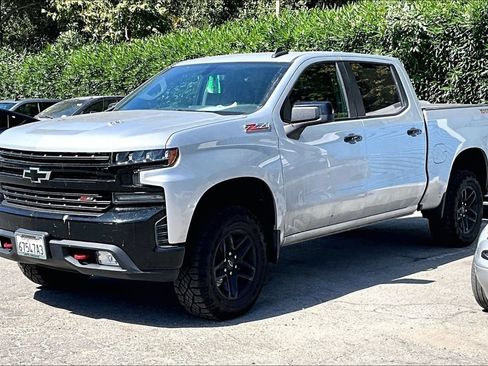 Used 2020 Chevrolet Silverado 1500 LT Trail Boss AWD/4WD image 3