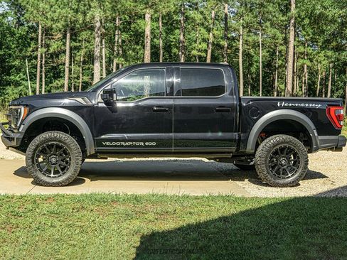 Used 2022 Ford F150 Raptor w/ Equipment Group 801A High AWD/4WD image 3