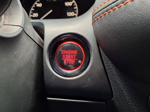 Used 2024 Honda HR-V Sport image 17