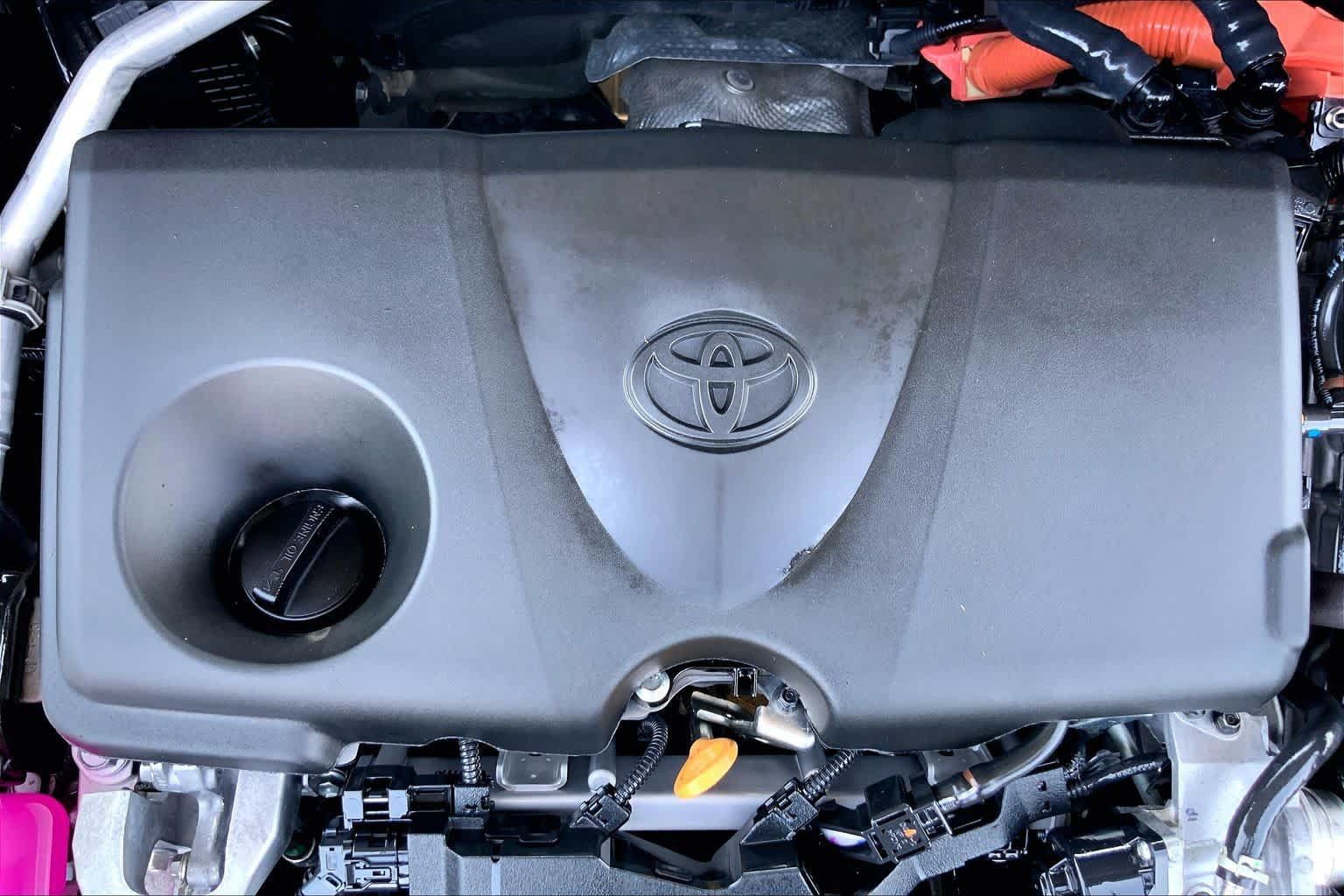 Used 2024 Toyota RAV4 XLE w/ Convenience Package AWD/4WD image 32
