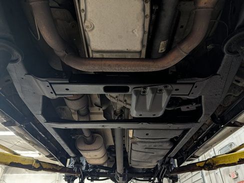 Used 2013 Chevrolet Avalanche LT w/ Suspension Package, Off-Road image 24