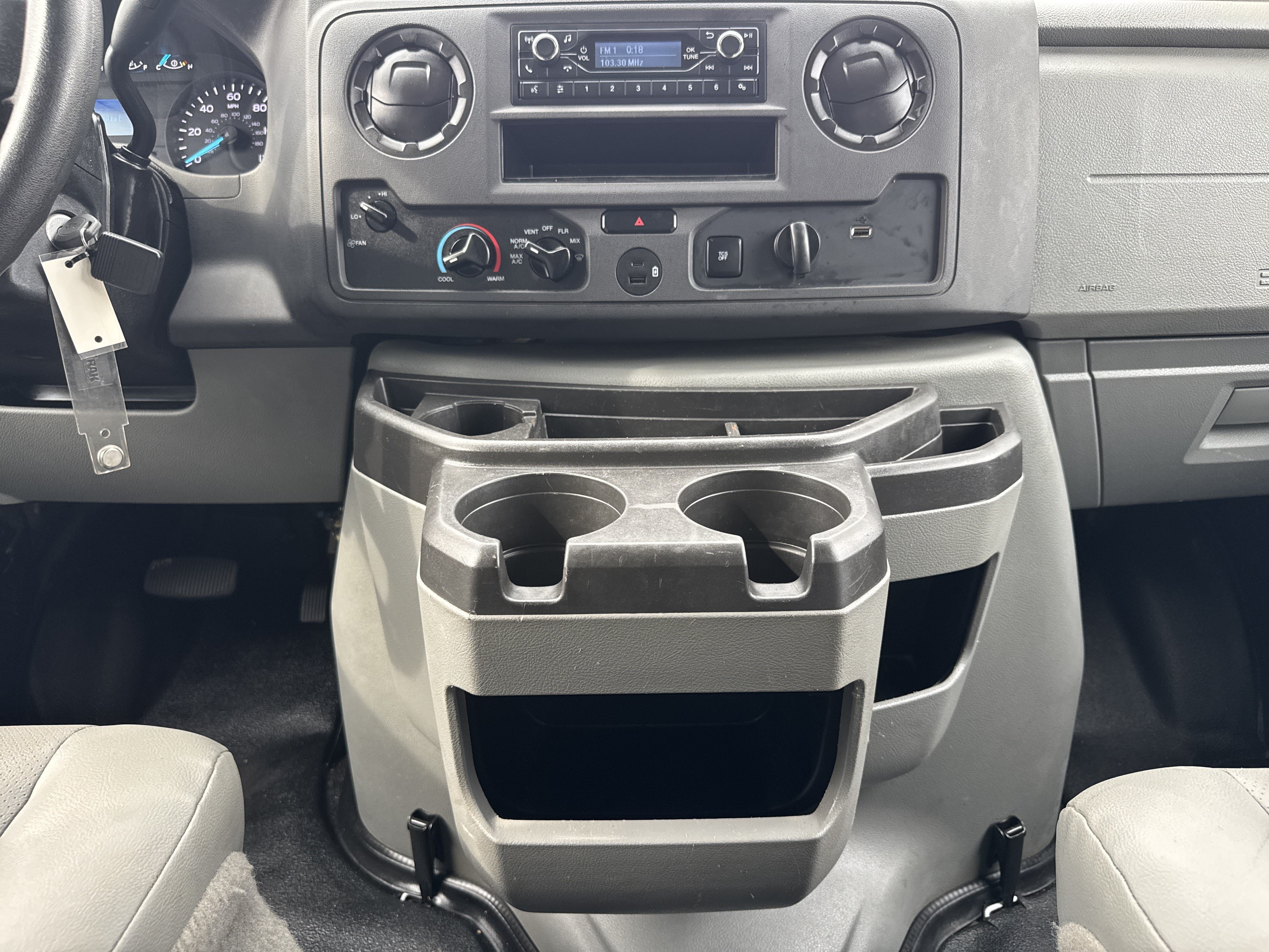 Used 2023 Ford E-450 and Econoline 450 Super Duty w/ Power Windows & Locks Group RWD image 24