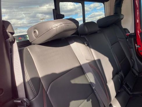 New 2026 Jeep Gladiator Rubicon w/ Safety Group image 31