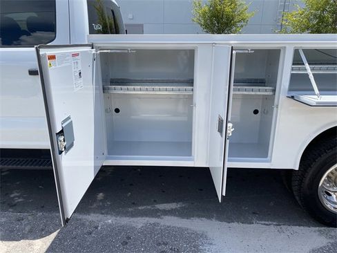 New 2025 Ford F550 XL 4WD Monroe 11' Service Body image 12