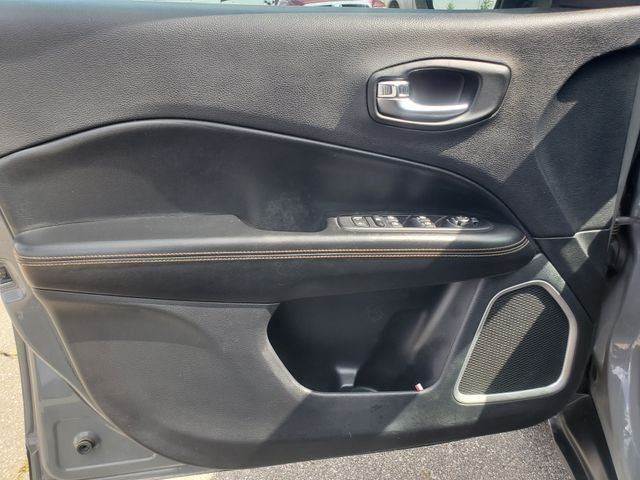 Used 2020 Jeep Compass Limited FWD image 7