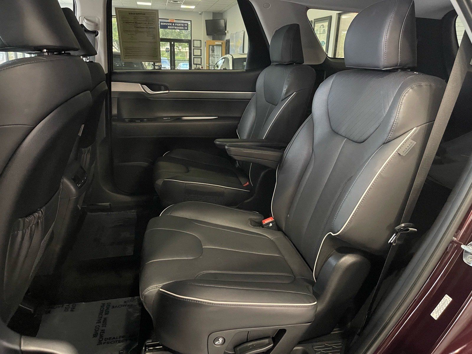 Used 2025 Hyundai Palisade SEL FWD image 33