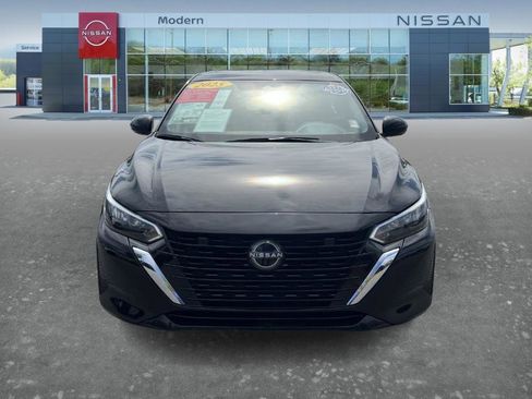 Certified 2025 Nissan Sentra SV w/ SV Premium Package image 2