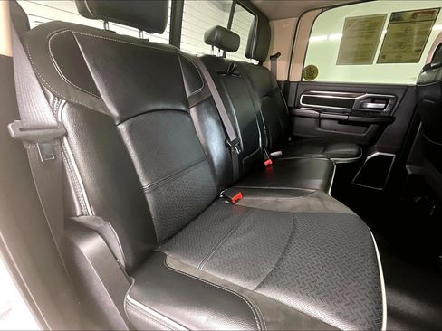 Used 2022 RAM 3500 Laramie AWD/4WD image 18