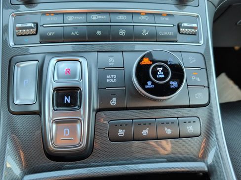 Used 2022 Hyundai Santa Fe Calligraphy image 24