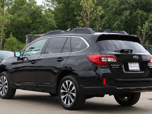 Used 2016 Subaru Outback 2.5i Limited AWD/4WD image 17