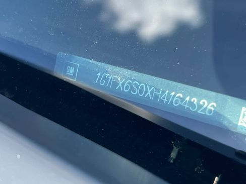 Used 2017 Chevrolet Bolt Premier w/ Driver Confidence II Package image 23