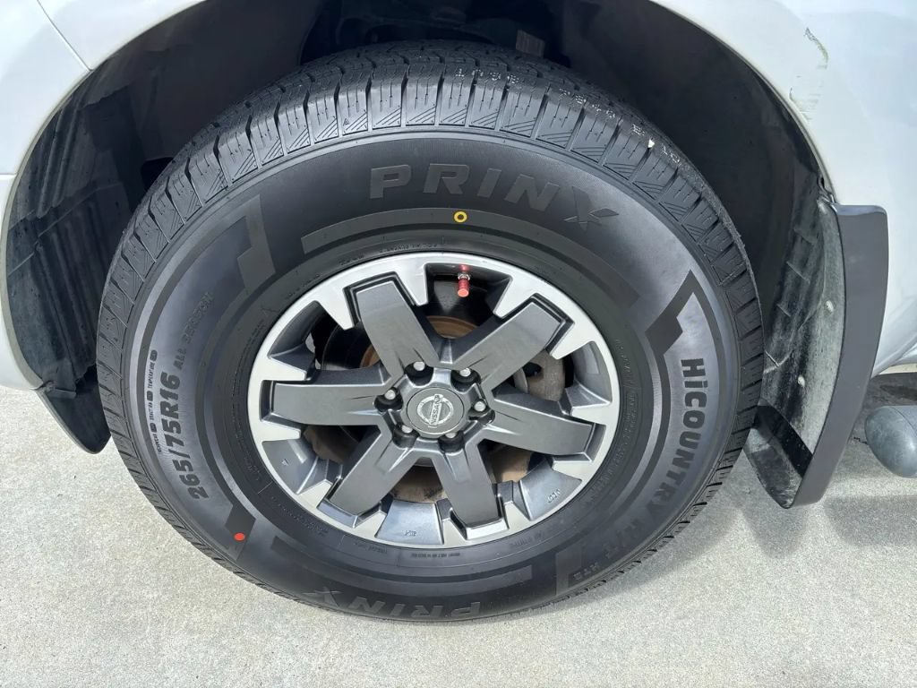 Used 2018 Nissan Frontier SV RWD image 11