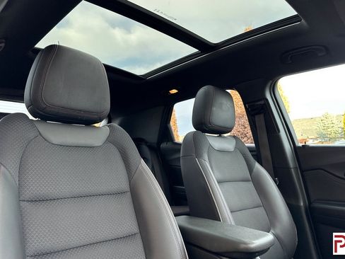 Certified 2022 Chevrolet TrailBlazer RS w/ Sun and Liftgate Package image 19