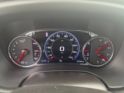 Used 2023 GMC Acadia SLT w/ Technology Package AWD/4WD image 9