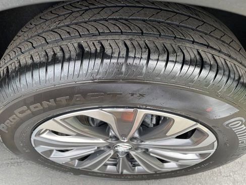 Used 2025 Buick Envision Preferred AWD/4WD image 27