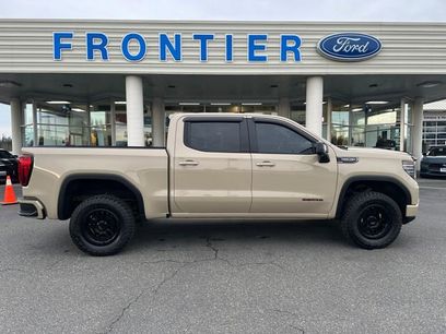 Used 2022 GMC Sierra 1500 AT4 w/ AT4 Premium Package