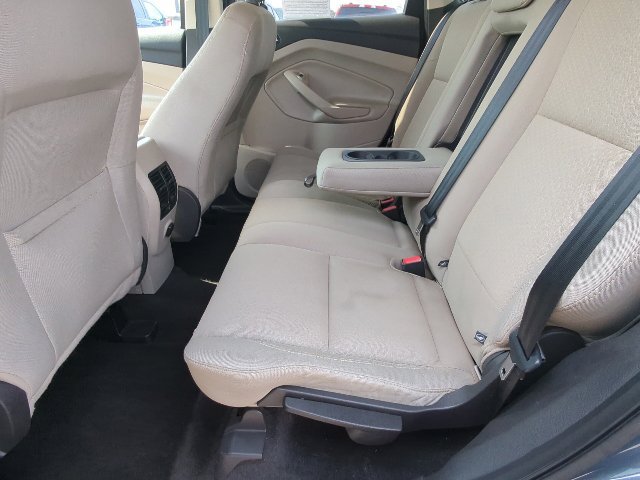 Used 2019 Ford Escape SE FWD image 21