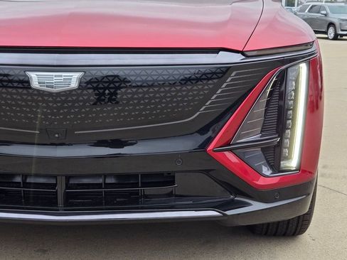 New 2026 Cadillac Lyriq Premium Sport w/ LPO, Floor Liner Package image 6