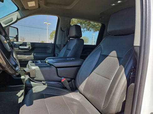 Certified 2021 Chevrolet Silverado 2500 LTZ image 13