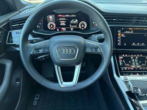 Used 2023 Audi Q8 Prestige AWD/4WD image 18