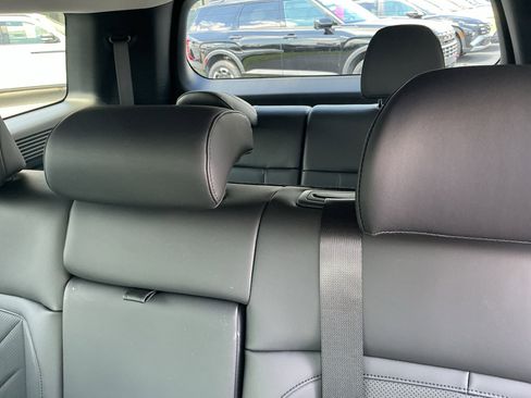 Certified 2026 Hyundai Santa Fe SEL FWD image 18
