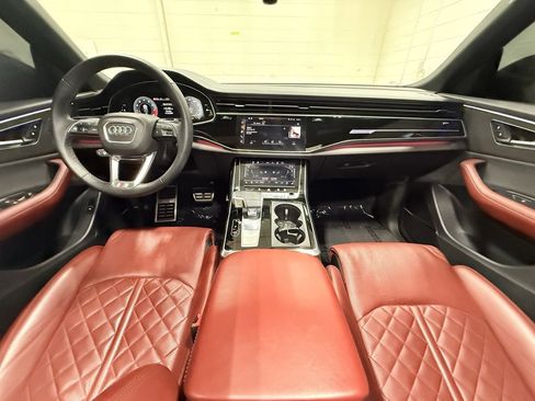 Used 2024 Audi SQ8 Prestige w/ Prestige Package image 42