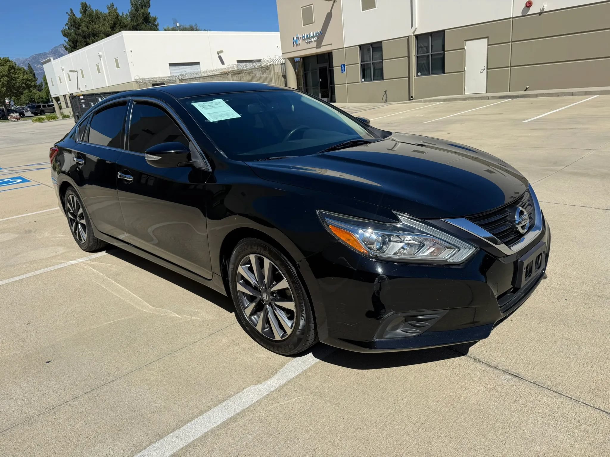 Used 2018 Nissan Altima 2.5 SL FWD image 3