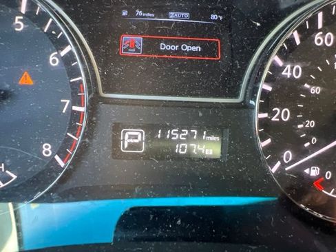 Used 2014 Nissan Pathfinder SL w/ SL Premium Package AWD/4WD image 12