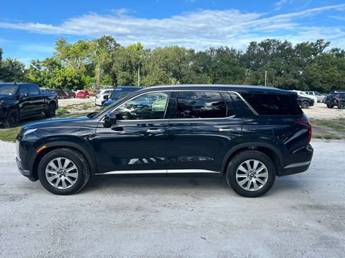 Used 2024 Hyundai Palisade SEL FWD image 17