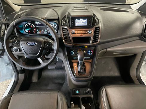 Used 2023 Ford Transit Connect XL FWD image 18