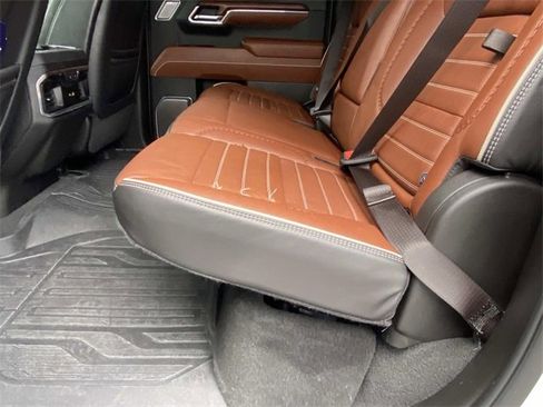 Used 2024 GMC Sierra 1500 Denali Ultimate image 15