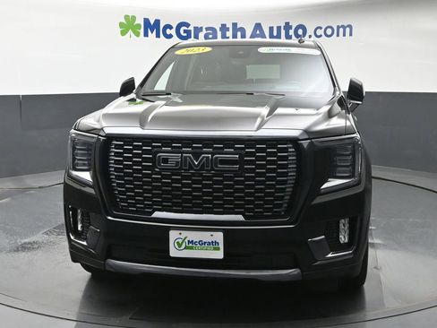 Used 2023 GMC Yukon XL Denali Ultimate w/ LPO, Floor Liner Package AWD/4WD image 6
