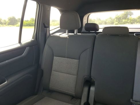 Certified 2025 GMC Acadia Elevation image 12