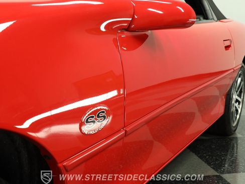 Used 2002 Chevrolet Camaro Z28 RWD image 22