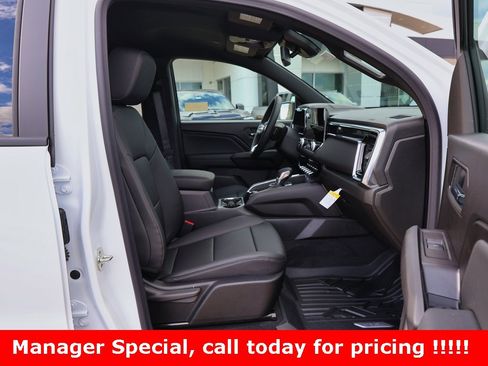 New 2026 GMC Canyon Elevation w/ Convenience Package image 24