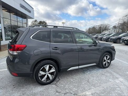 Used 2020 Subaru Forester Touring image 10