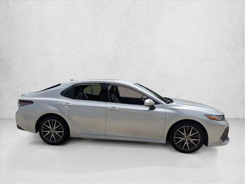 Certified 2023 Toyota Camry XLE image 4