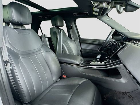 Used 2023 Land Rover Range Rover Sport SE image 35