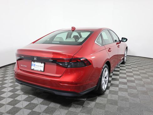 Used 2025 Honda Accord LX image 5