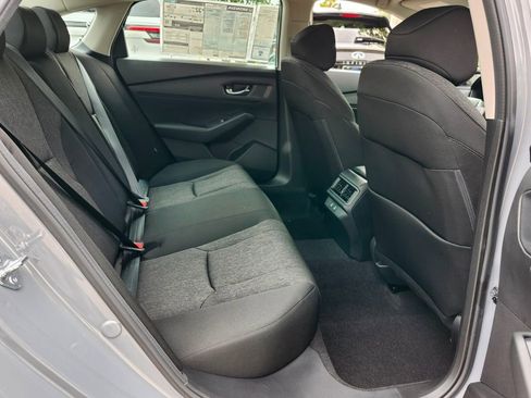 New 2025 Honda Accord SE image 15