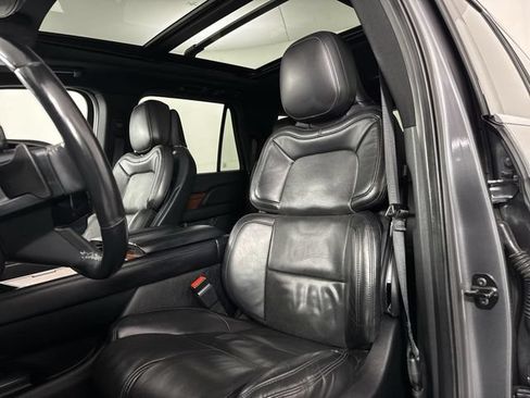 Used 2021 Lincoln Navigator Reserve AWD/4WD image 20