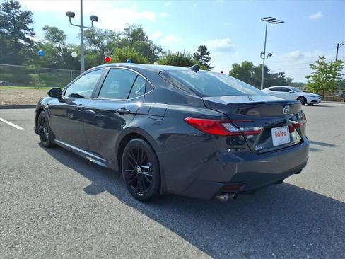 Certified 2025 Toyota Camry SE FWD image 7
