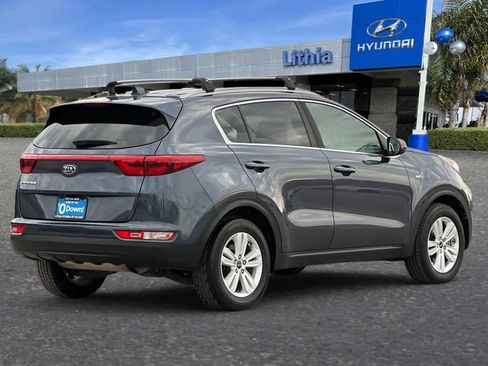 Used 2019 Kia Sportage LX w/ LX Popular Package image 2