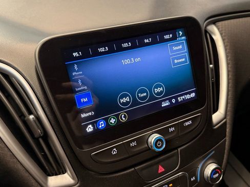 Used 2019 Chevrolet Malibu LS image 12