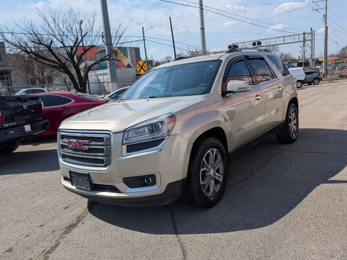 Used 2014 GMC Acadia SLT image 2