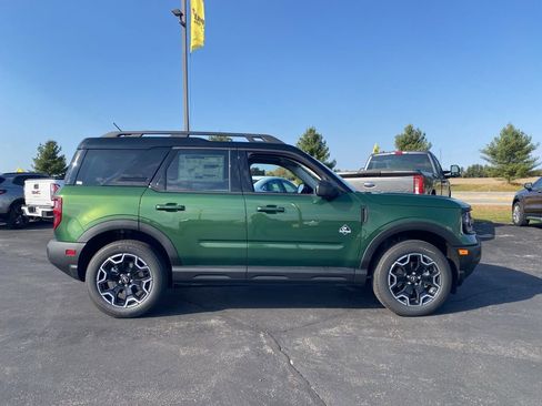 New 2025 Ford Bronco Sport Outer Banks w/ Outer Banks Tech Package+ image 4