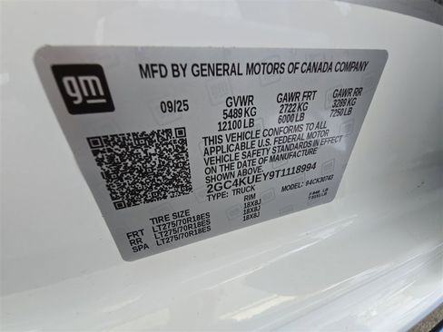 Used 2026 Chevrolet Silverado 3500 LTZ w/ LTZ Convenience Package AWD/4WD image 33