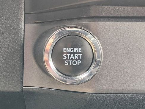 Used 2023 Toyota Tacoma TRD Off-Road image 17