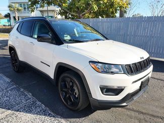 Used 2018 Jeep Compass Latitude w/ Popular Equipment Group video 1